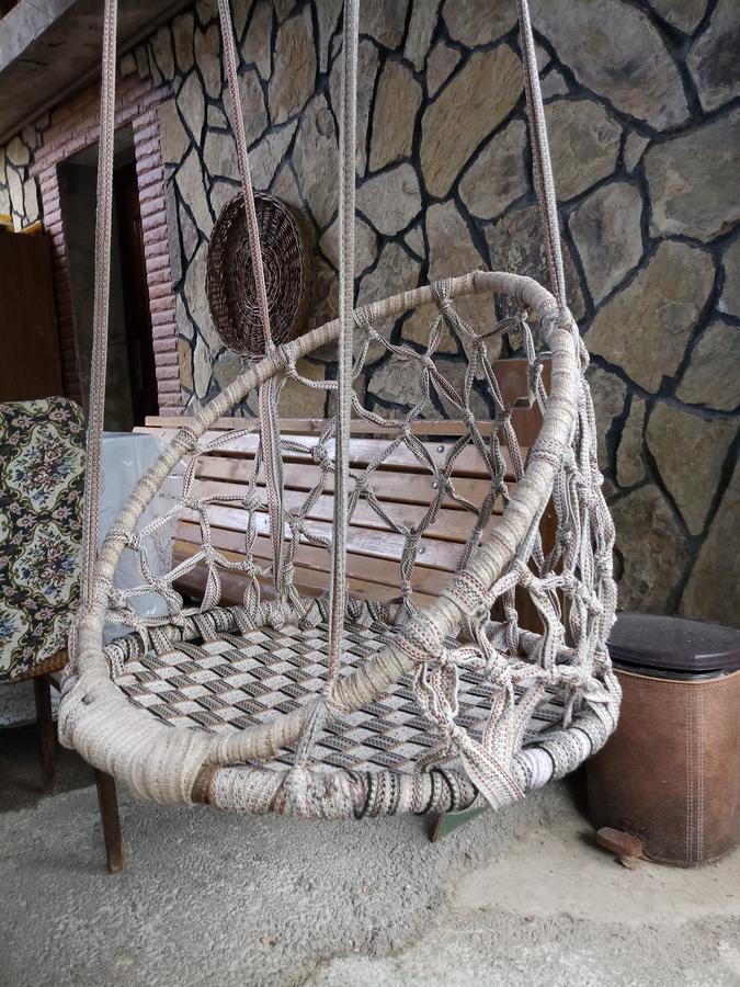 Tamar Guest House Gori Bagian luar foto